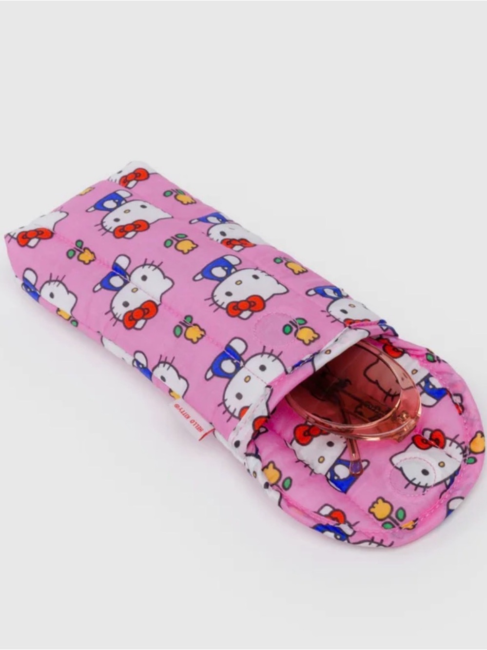 BAGGU: Puffy Glasses Sleeve “Hello Kitty Pink”💗